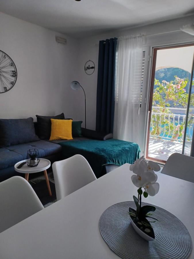 Amare Apartments Bobovisca Dış mekan fotoğraf