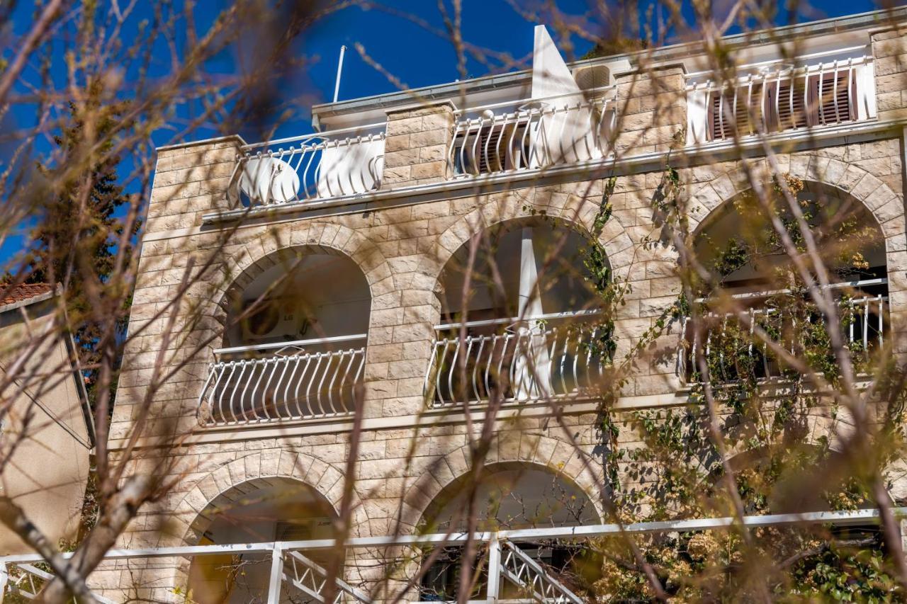 Amare Apartments Bobovisca Dış mekan fotoğraf