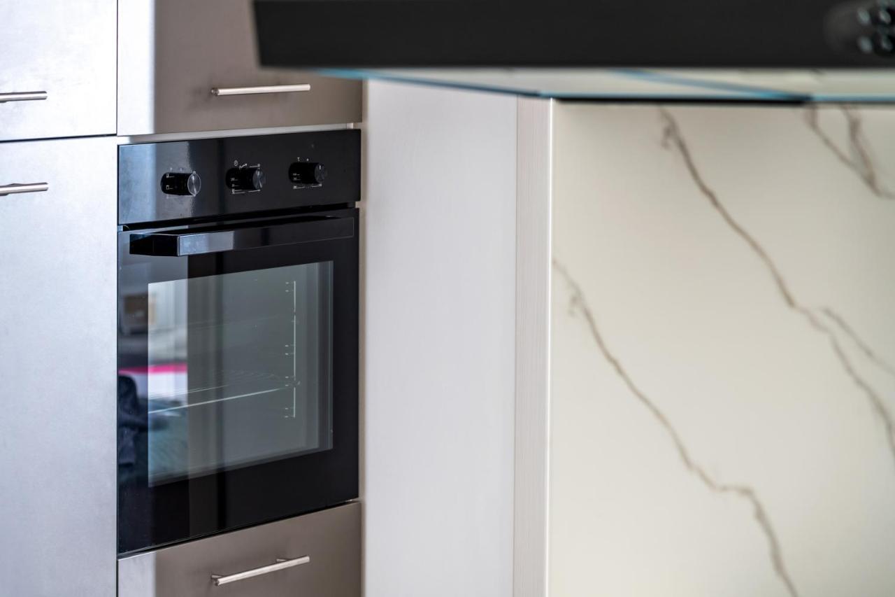 Amare Apartments Bobovisca Dış mekan fotoğraf
