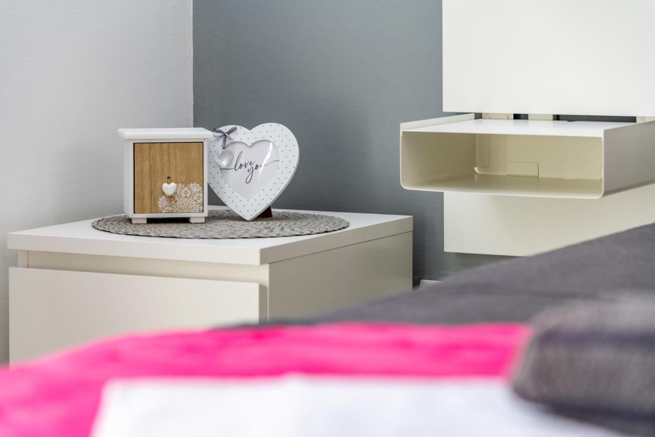 Amare Apartments Bobovisca Dış mekan fotoğraf