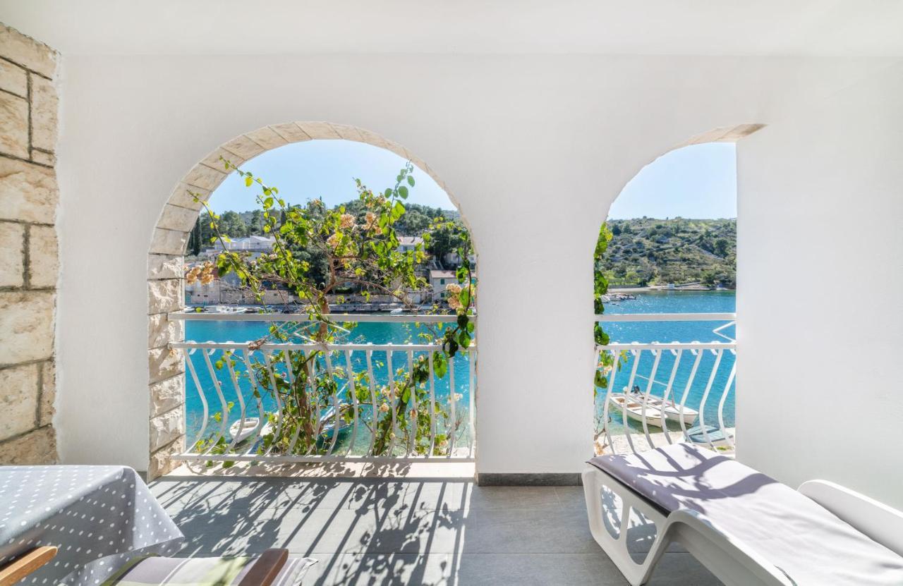 Amare Apartments Bobovisca Dış mekan fotoğraf