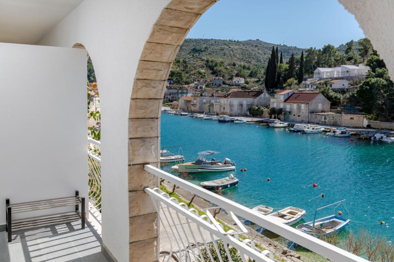 Amare Apartments Bobovisca Dış mekan fotoğraf